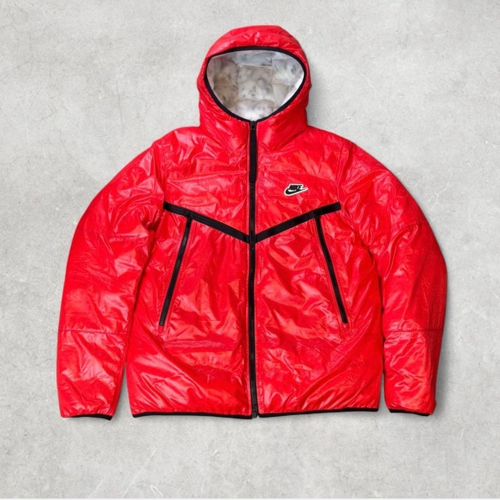 Nike Red & Black Windrunner Puffer Jacket 🔴 | Y2K Tech Streetwear